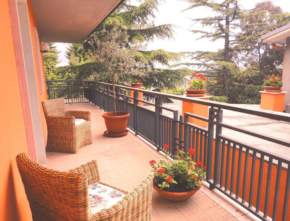 Hotel Arimannia 카라마니코 테르메 외부 사진