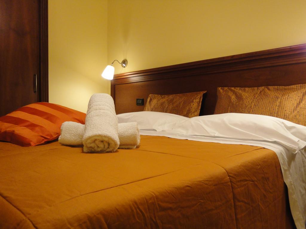 Hotel Arimannia 카라마니코 테르메 외부 사진